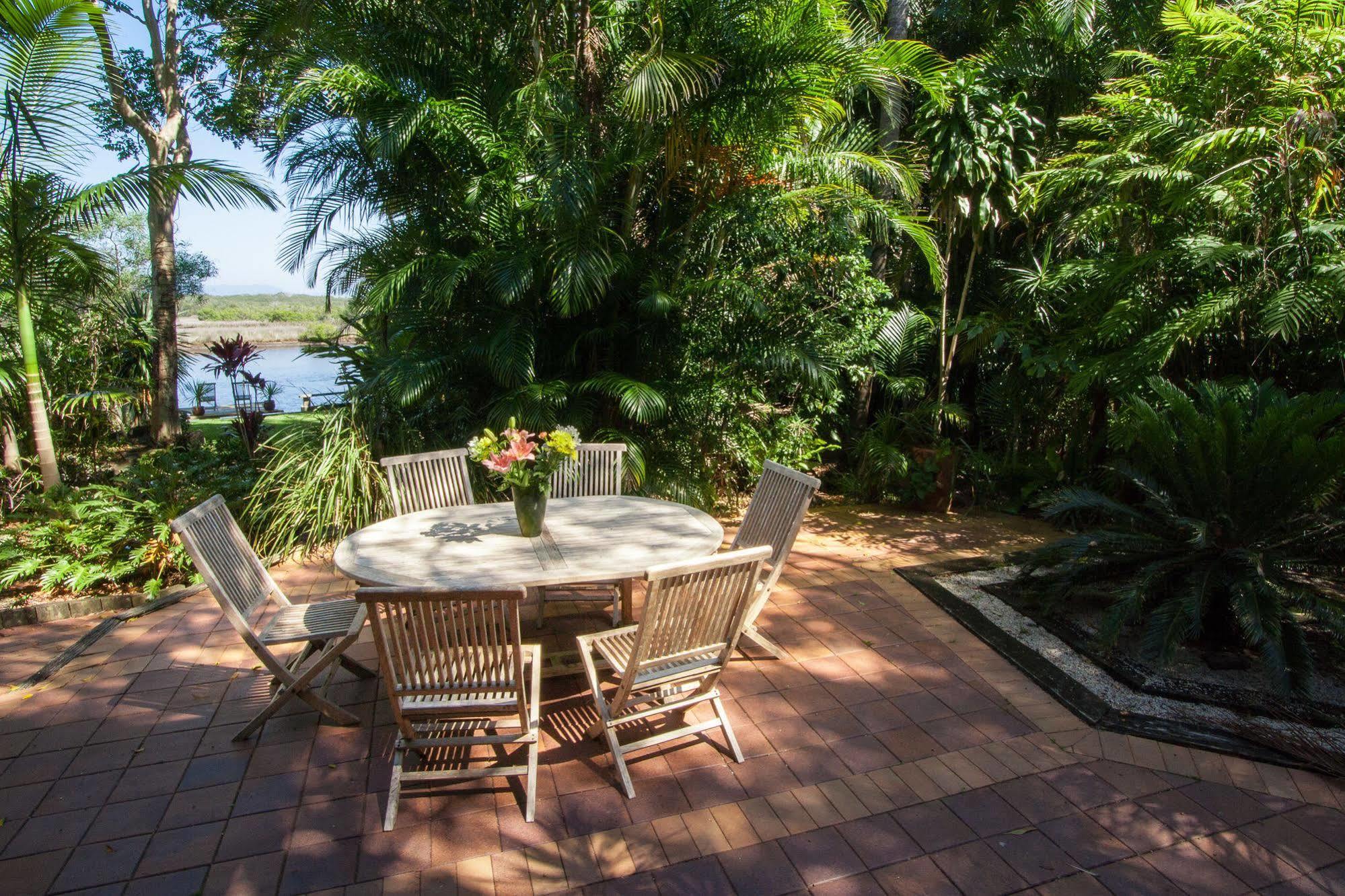 A Beach House At Byron Hotel Byron Bay Ngoại thất bức ảnh
